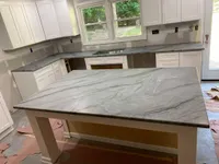 Кварцит Platinum